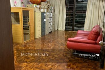 Anjung Hijau (Greenfield Apartment)