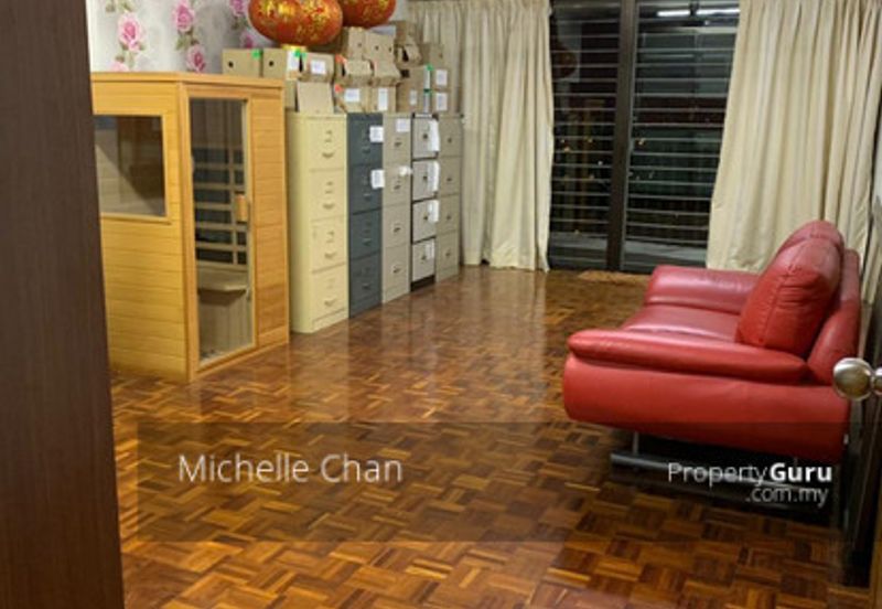 Anjung Hijau (Greenfield Apartment)