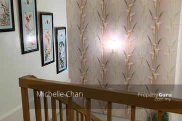 Anjung Hijau (Greenfield Apartment)