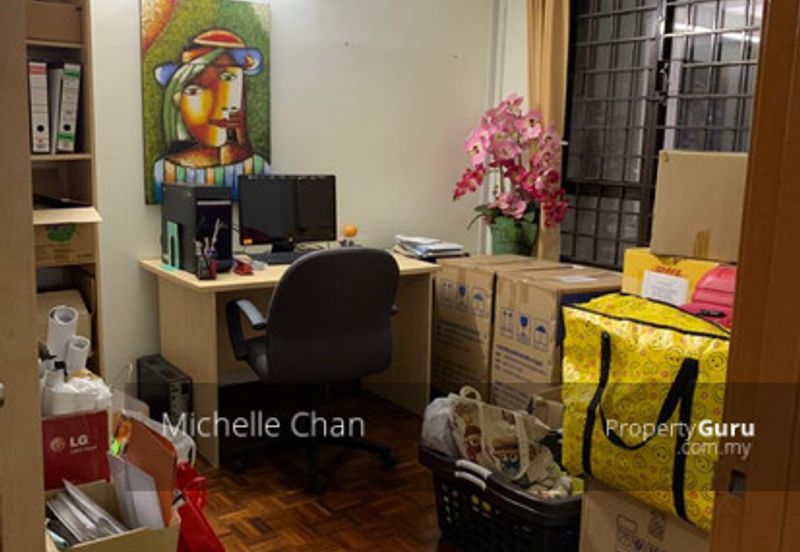 Anjung Hijau (Greenfield Apartment)