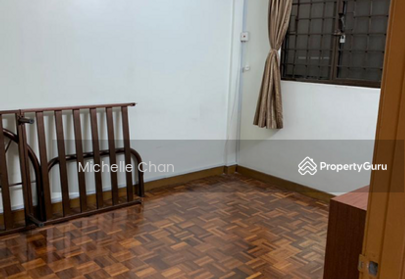 Anjung Hijau (Greenfield Apartment)