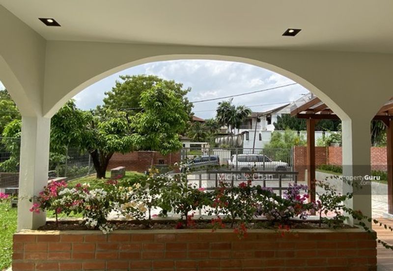 Taman OUG Jalan Awan Kecil 7