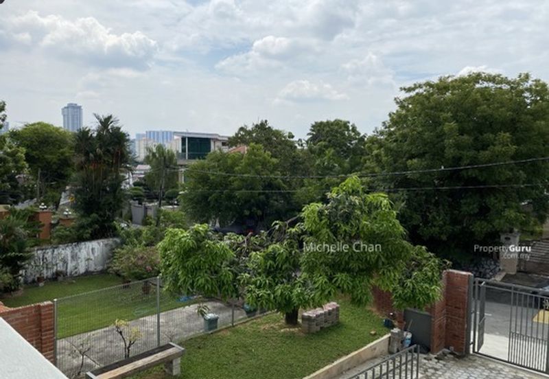 Taman OUG Jalan Awan Kecil 7
