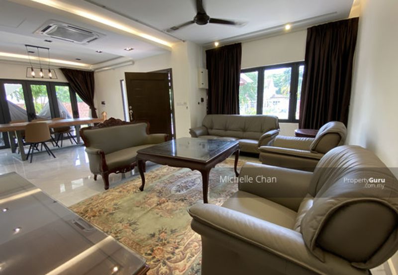 Taman OUG Jalan Awan Kecil 7