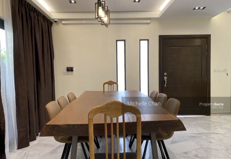 Taman OUG Jalan Awan Kecil 7