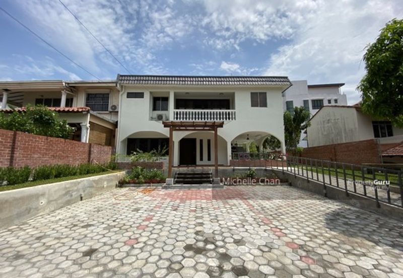 Taman OUG Jalan Awan Kecil 7