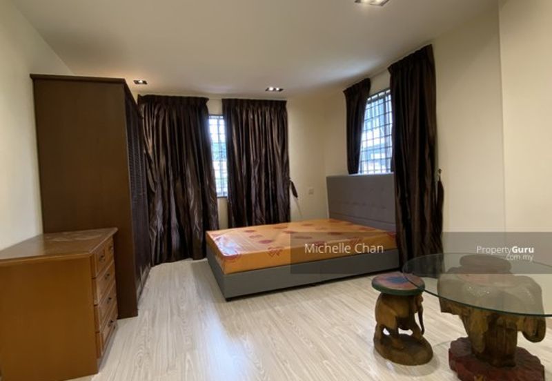 Taman OUG Jalan Awan Kecil 7