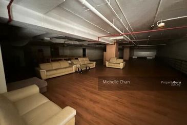 Pusat Perdagangan Seri Kembangan