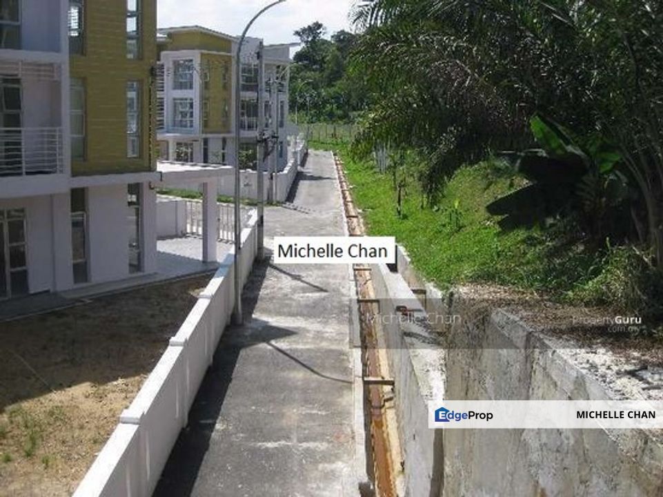 Bayu Heights  , Selangor, Balakong