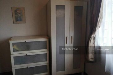 Anjung Hijau (Greenfield Apartment)