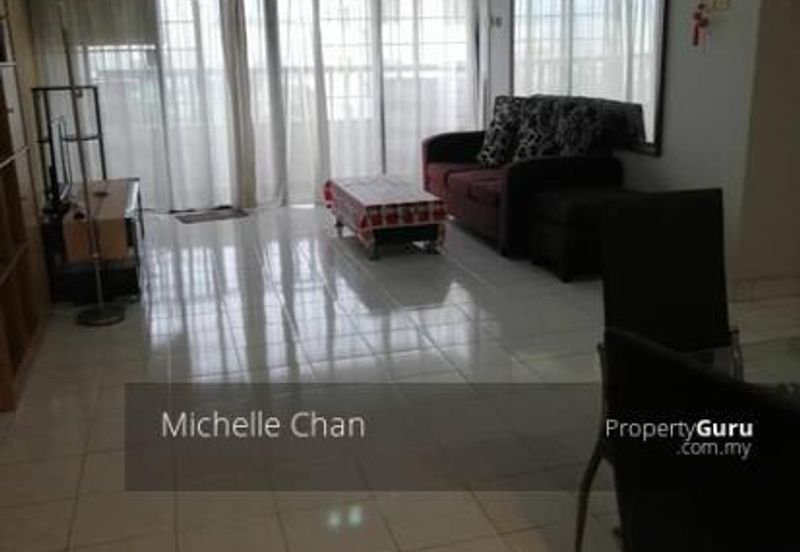 Anjung Hijau (Greenfield Apartment)