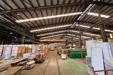 Corporate Warehouse For Rent