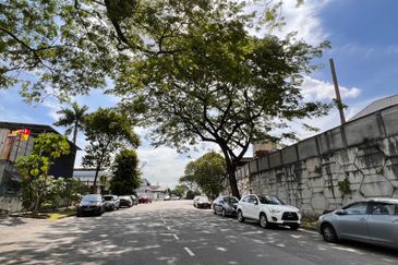 Corporate Warehouse For Rent