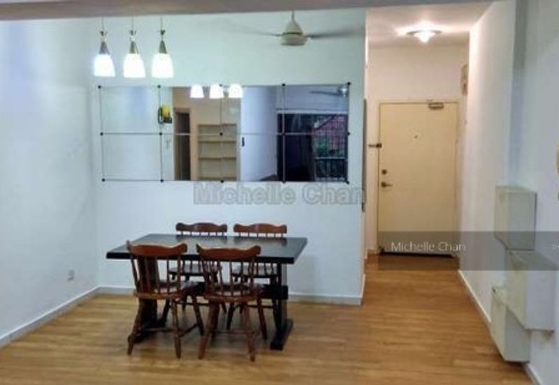 Anjung Hijau (Greenfield Apartment)