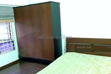 Anjung Hijau (Greenfield Apartment)