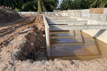 Telok Mengkuang Industrial