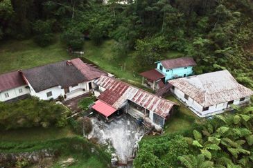 JALAN BESAR TANAH RATA - BRINCHANG