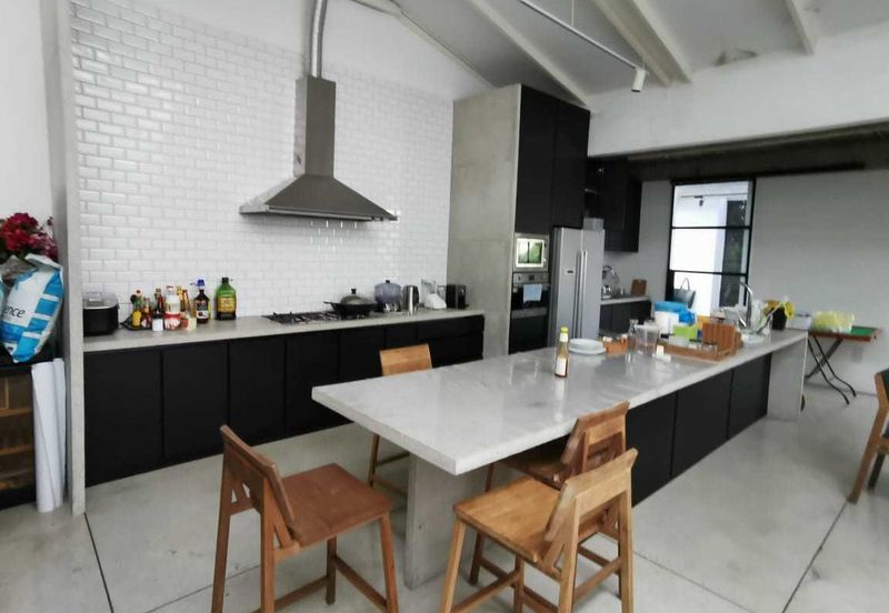 Lightwell House at Taman Desa 