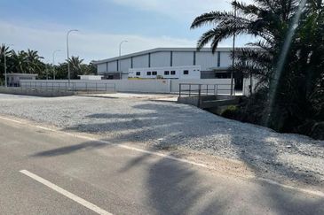 Telok Mengkuang Industrial