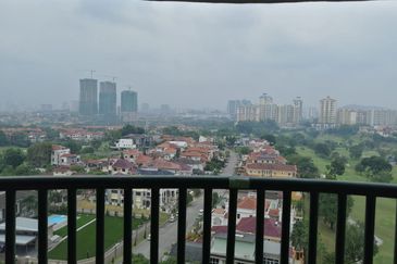 Anjung Hijau (Greenfield Apartment)