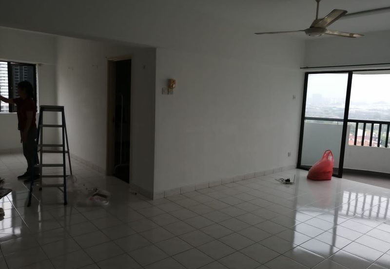 Anjung Hijau (Greenfield Apartment)