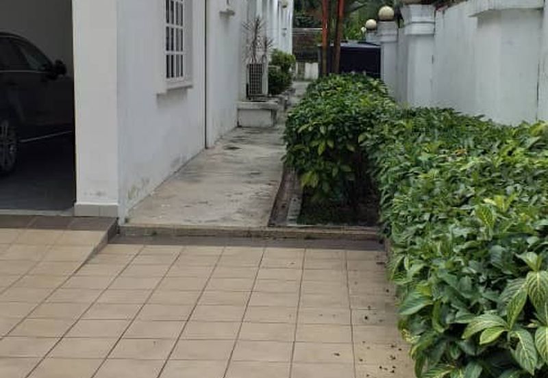 2 Storey Bungalow for Sale