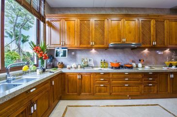 2 Storey Bungalow for Sale