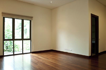 Two Double Storey Detached  Villa for Sale / Rent 