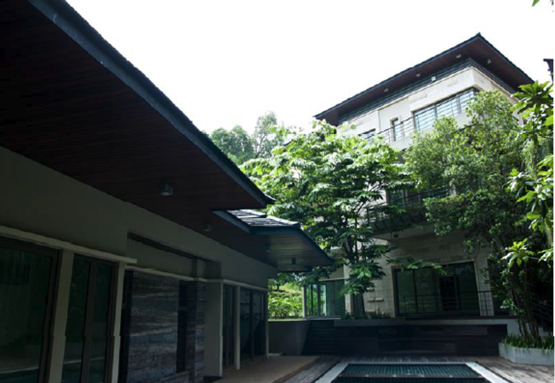 Two Double Storey Detached  Villa for Sale / Rent 