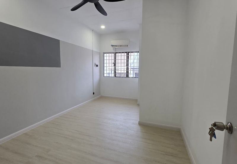 Fully Renovated Double-Storey Terrace @ Bandar Utama – Below Market Value, High Rental Potential!