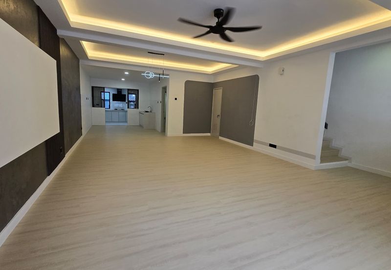 Fully Renovated Double-Storey Terrace @ Bandar Utama – Below Market Value, High Rental Potential!
