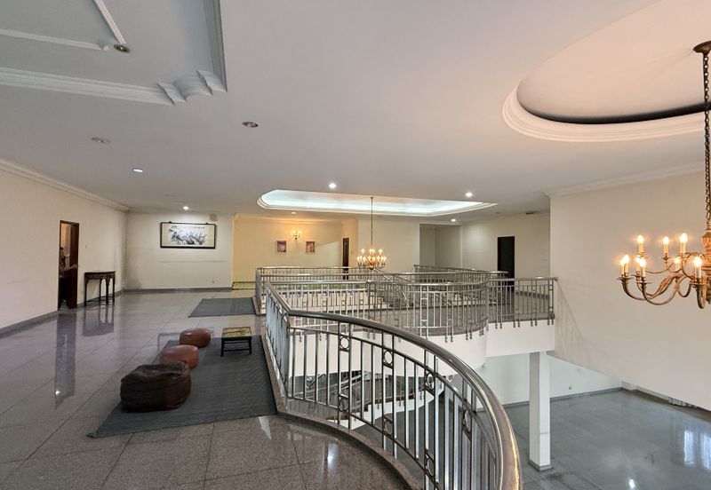 Bukit Pantai (Pantai Hill)