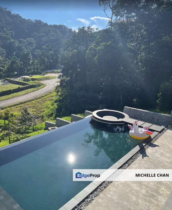 Janda Baik Two Block of Villa for Sale, Pahang, Bentong