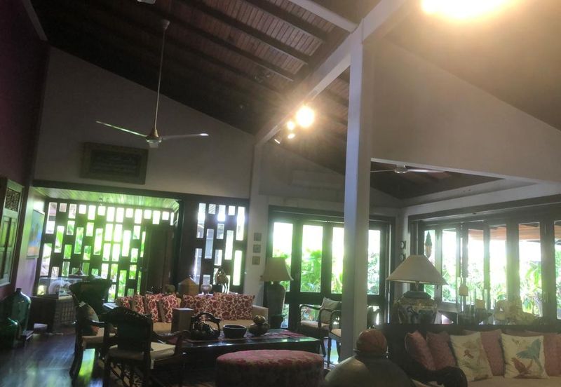 Balinese Bungalow Villa