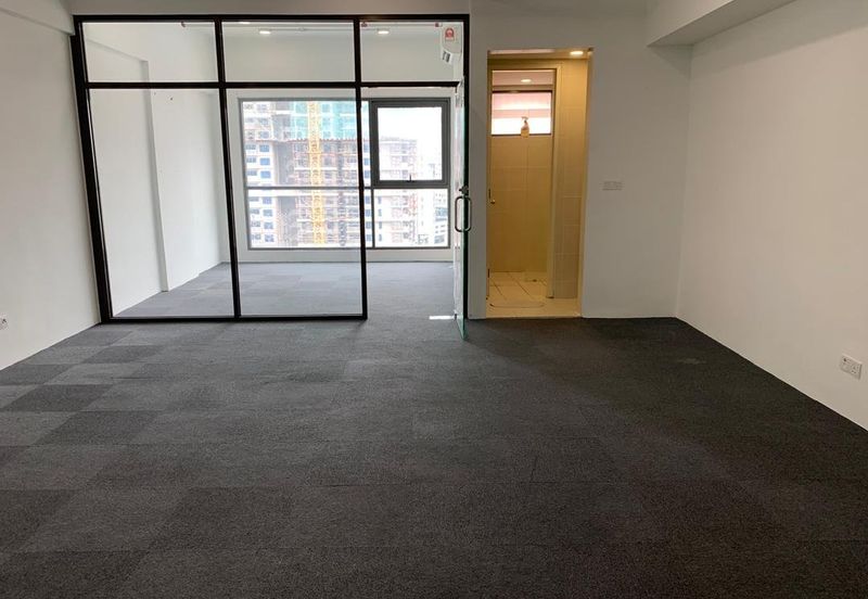Sunway Geo office lot 596sqt below market Price!!!