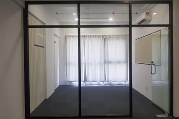 Sunway Geo office lot 596sqt below market Price!!!