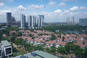 Sunway Geo office lot 596sqt below market Price!!!