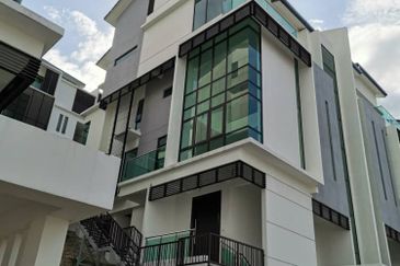 Kingsley Hills @ Putra Heights
