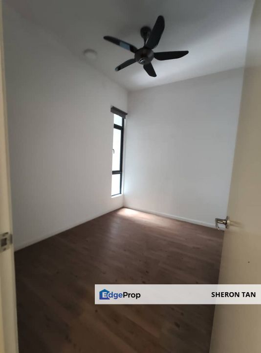 Utropolis Suites Below Market Value unit , Selangor, Glenmarie