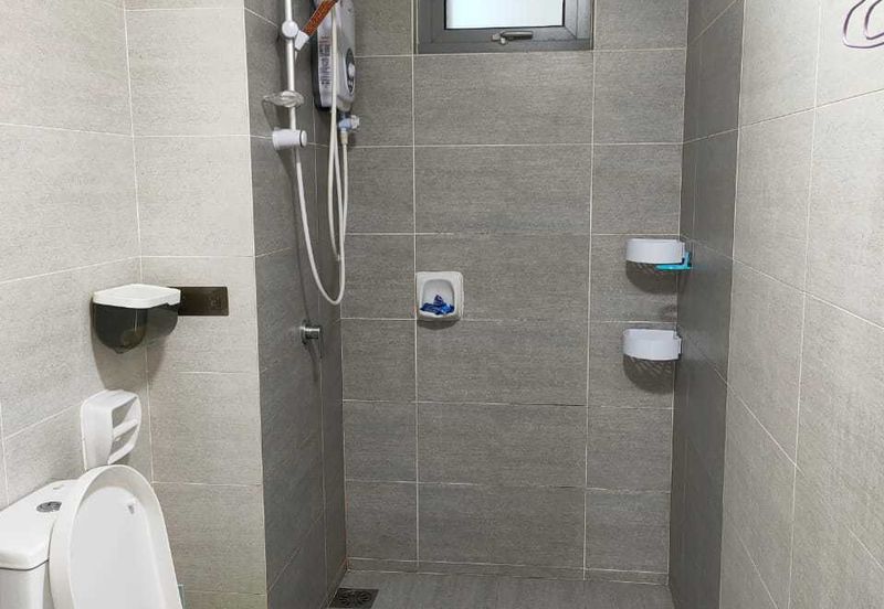 Gravit8 @ Klang South