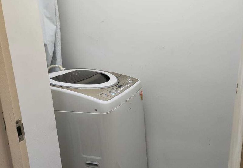 Gravit8 @ Klang South