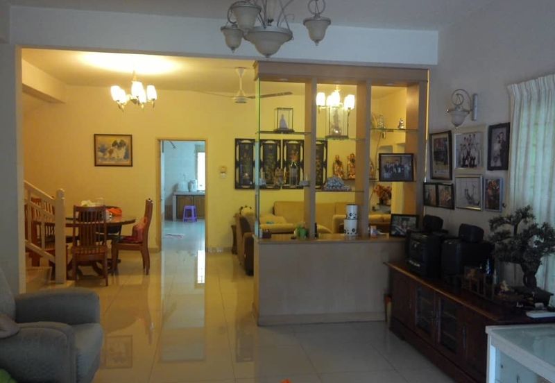 Bukit Jelutong Big CORNER house for SALE