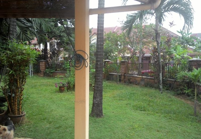 Bukit Jelutong Big CORNER house for SALE
