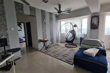 Main Place Residence