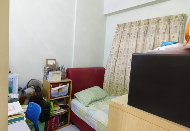 Pangsapuri Jati, Taman Subang Mewah