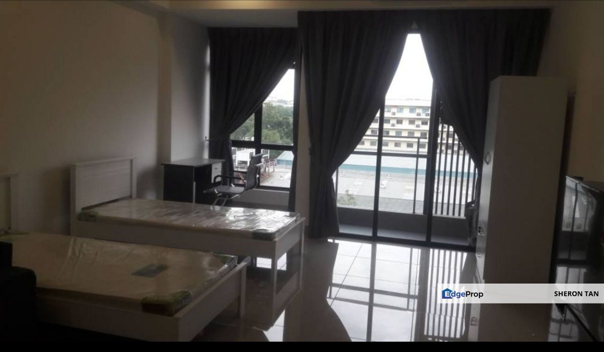 Utropolis soho unit , Selangor, Glenmarie