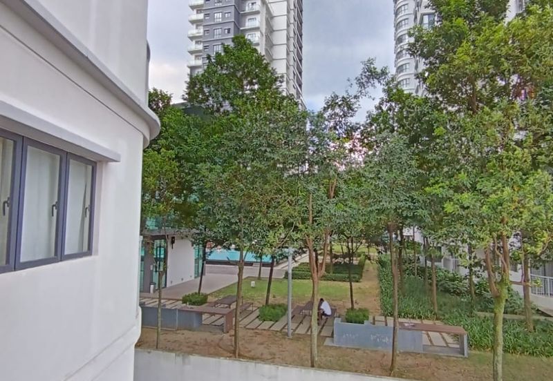 Maisson @ Platinum Apartment