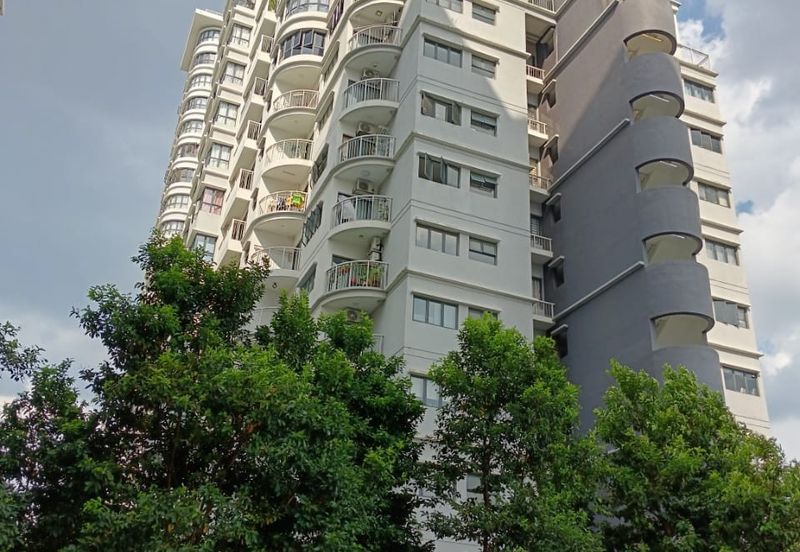 Maisson @ Platinum Apartment