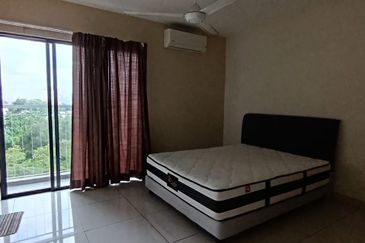 Maisson @ Platinum Apartment