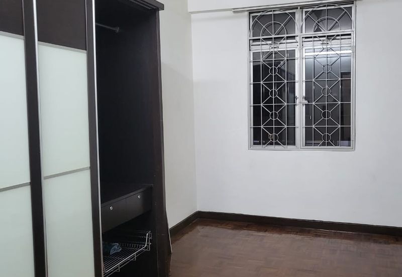 Subang Perdana Goodyear Court 9